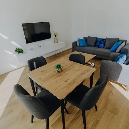 Apartamento Modern Beachfront Getaway *